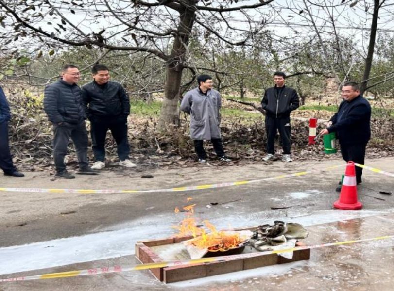 甘肅恒達(dá)工程檢測(cè)有限公司成功舉辦“強(qiáng)化安全意識(shí)，共筑消防防線” 消防安全演練活動(dòng)