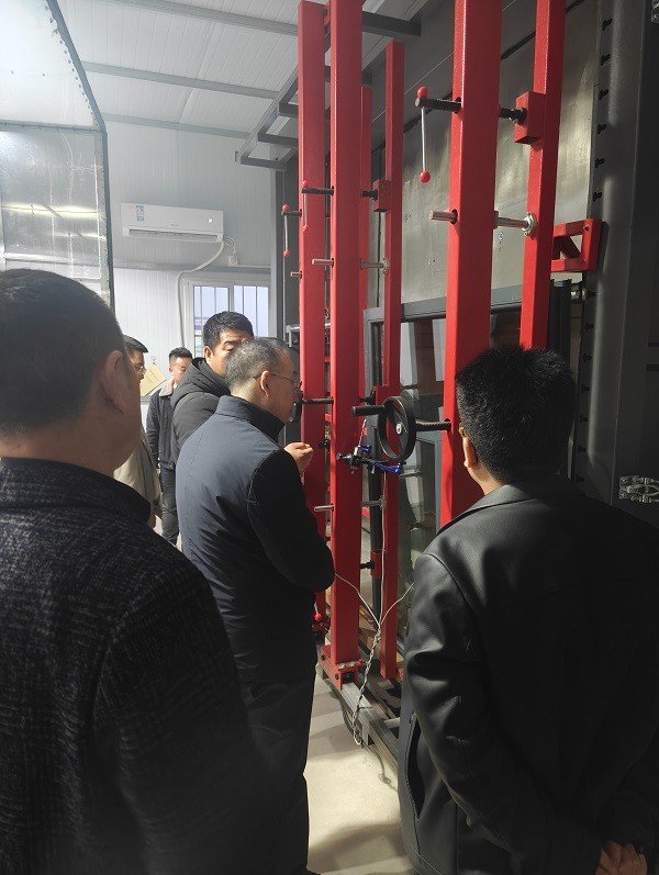 慶陽市總工會領(lǐng)導(dǎo)蒞臨信合與恒達(dá)公司參觀指導(dǎo)