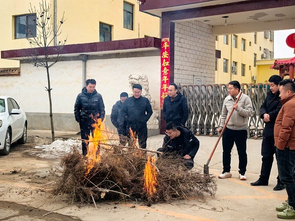 燎疳活動——傳承文化，凝聚團(tuán)隊(duì)力量